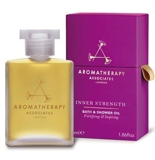 Bestel online de Inner Strength Bath & Shower Oil van Aromatherapy Associates vanaf €57.00. Gratis verzending en als cadeau verpakt! Verkrijgbaar in 55ml.