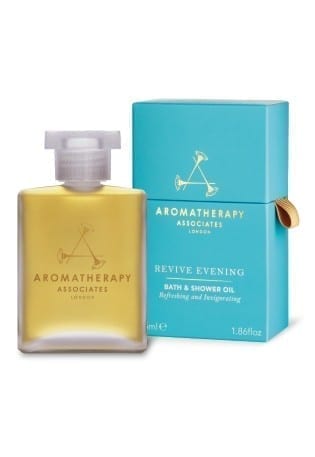 Bestel online de Revive Evening Bath & Shower Oil van Aromatherapy Associates vanaf €57.00. Gratis verzending en als cadeau verpakt! Verkrijgbaar in 55ml.